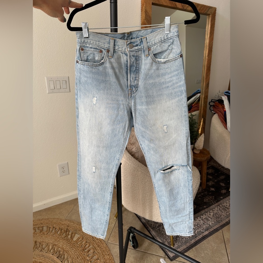 Levi's Straight Leg Jean
